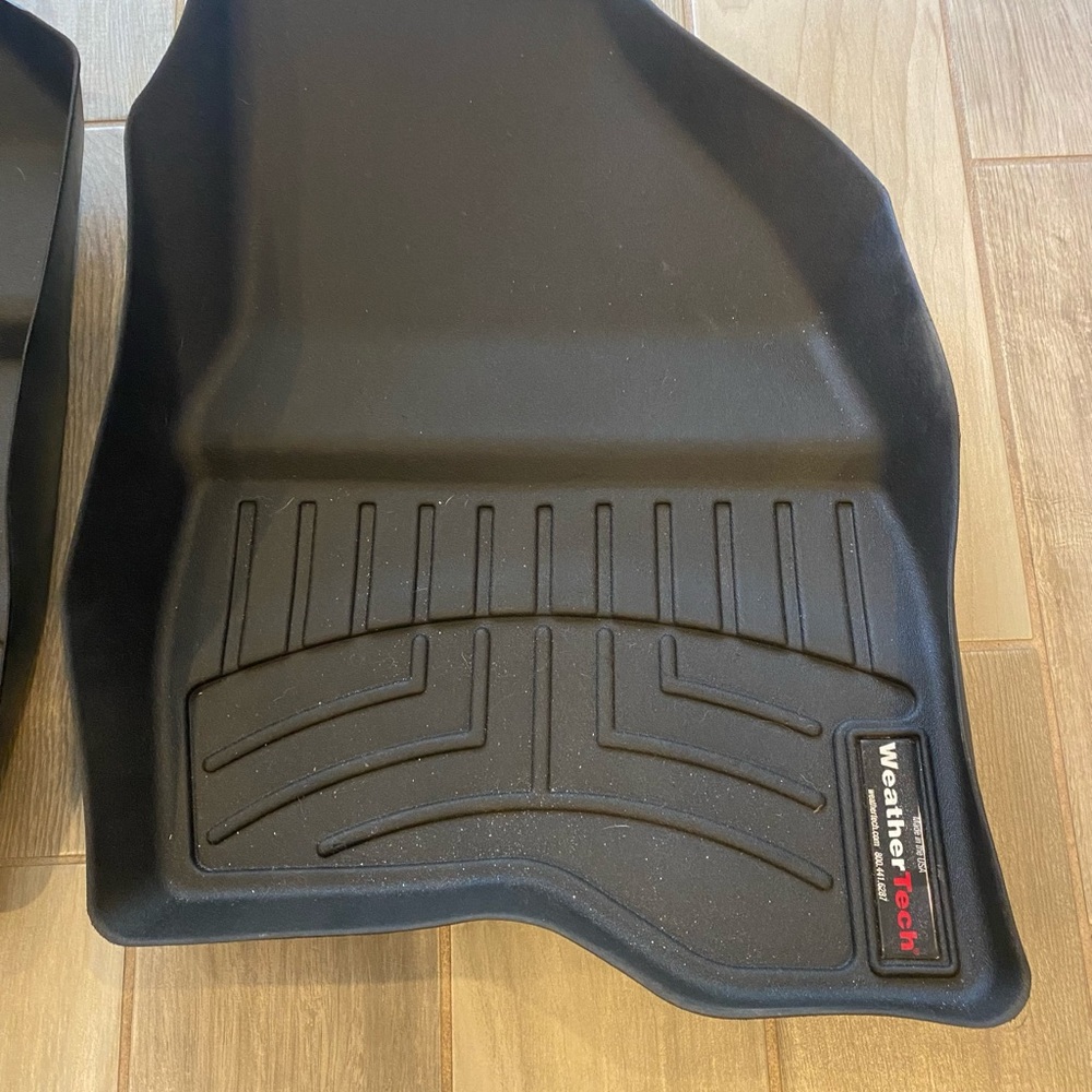 weathertech Ford Explorer rarely used